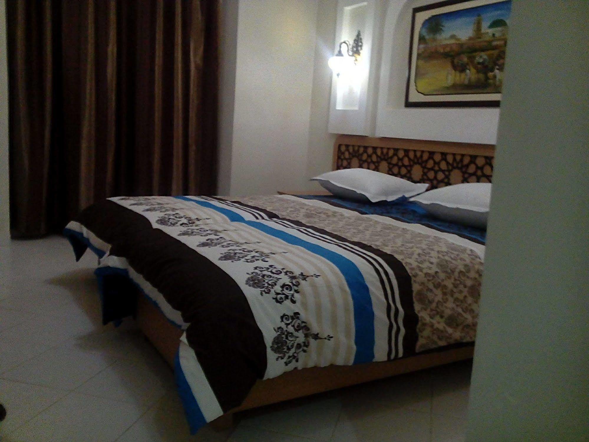 Hotel Saheb Ettabaa تونس المظهر الخارجي الصورة